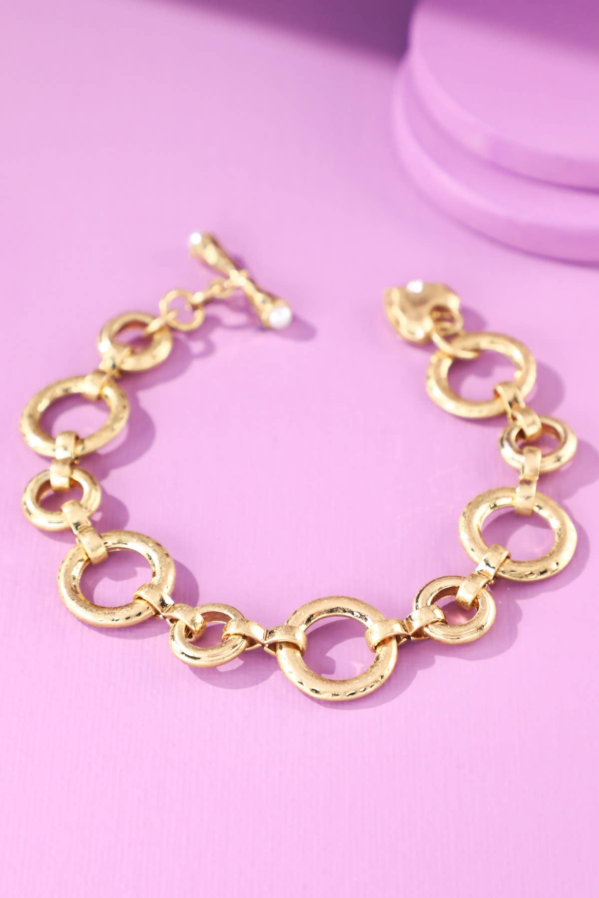Circle Link Toggle Bracelet