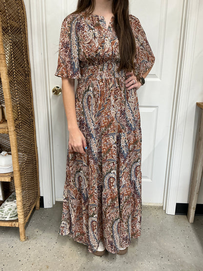 PAISLEY SHORT SLEEVE MAXI