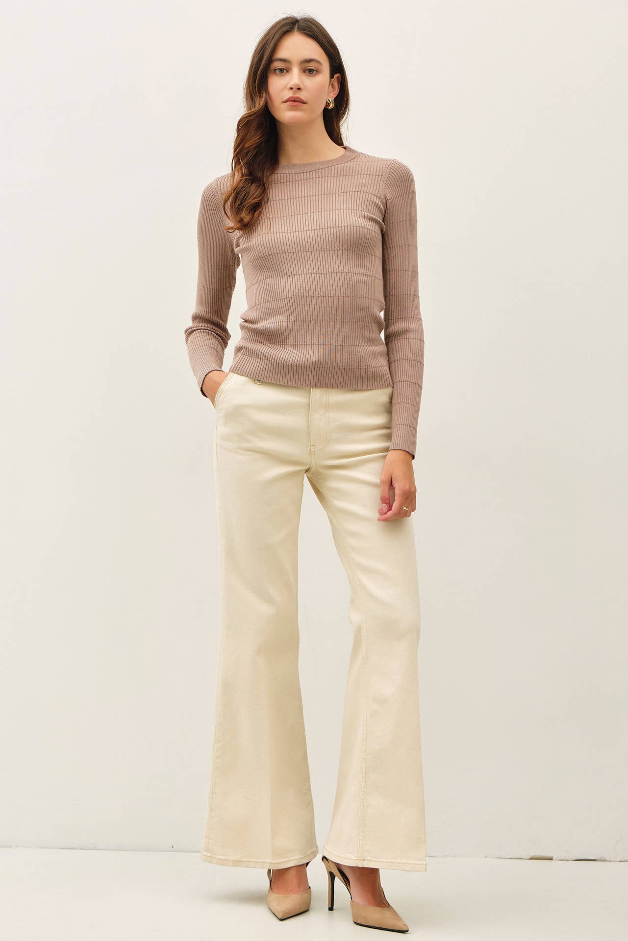 BROWN FITTED SWEATER