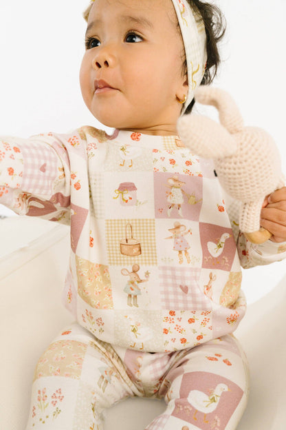 Storybook Picnic Crewneck Set