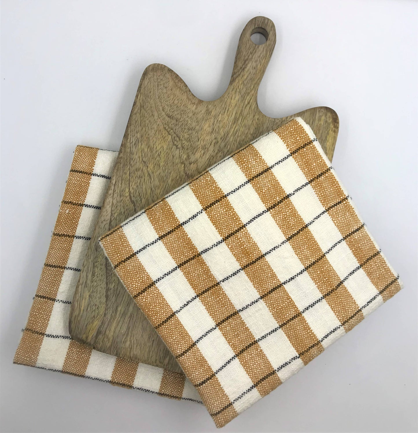 Gift pack - Set of 2 Kitchen Towels & Wooden Chopping Board