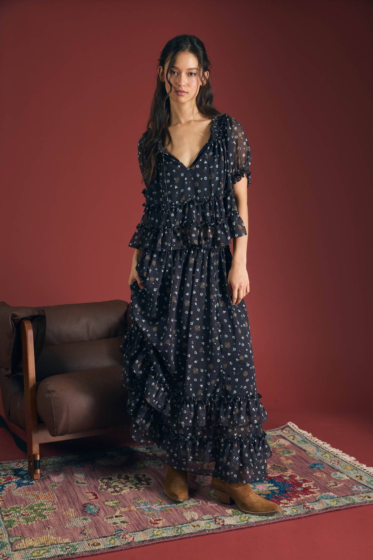 NAVY FLORAL RUFFLE TIERED SKIRT