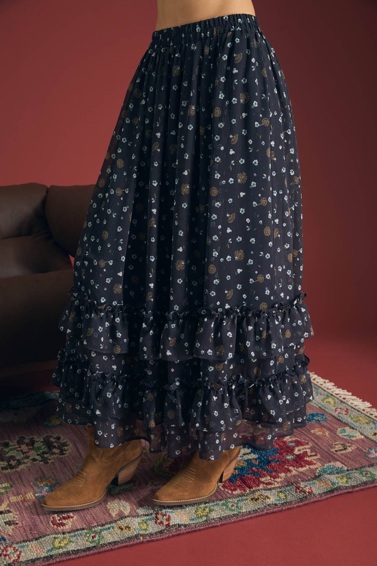 NAVY FLORAL RUFFLE TIERED SKIRT