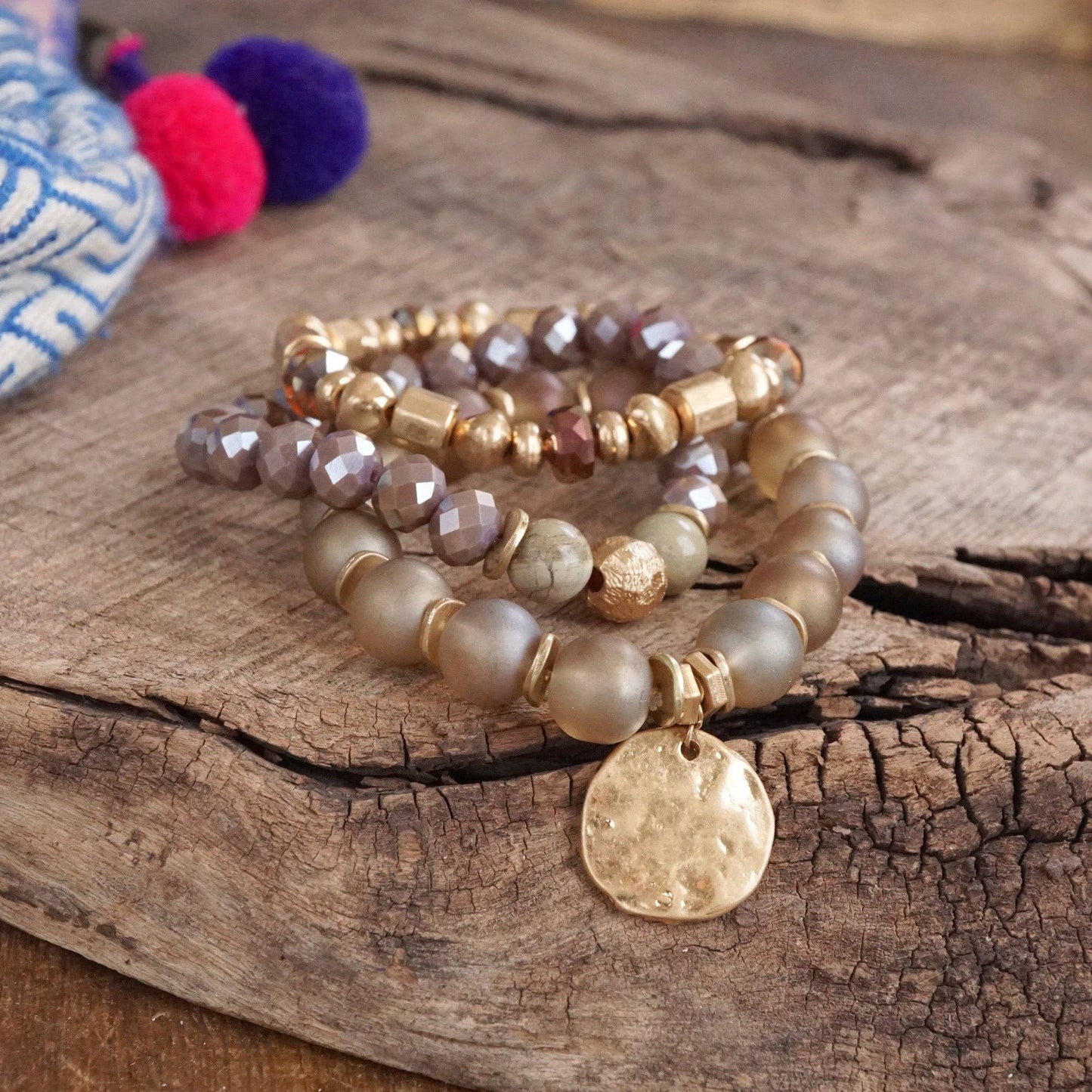 Desert Glow – Coin Charm Bracelet Stack in Rose Blush