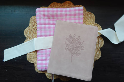 Gingham Grace Bible Sleeve - Handmade Bible Cover
